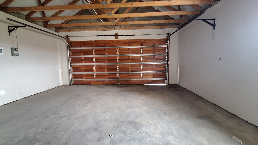 3 Bedroom Property for Sale in Waterkloof A H North West